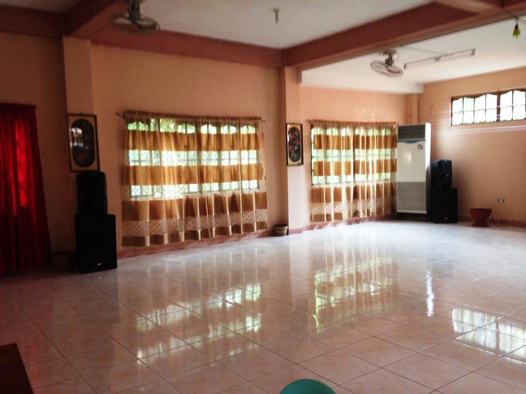 Hilltop Cottages Loboc Bagian luar foto